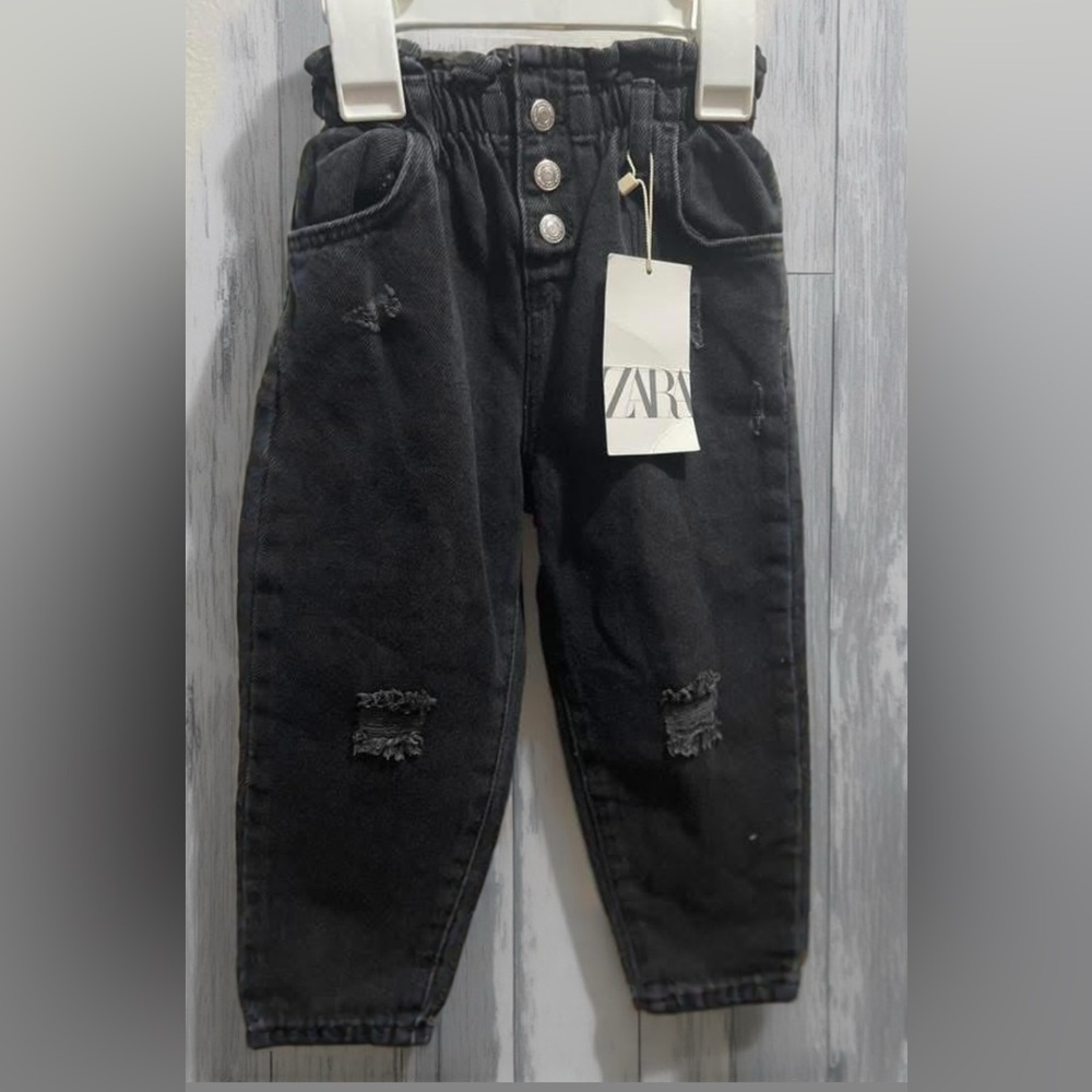 Zara Like Mom jeans